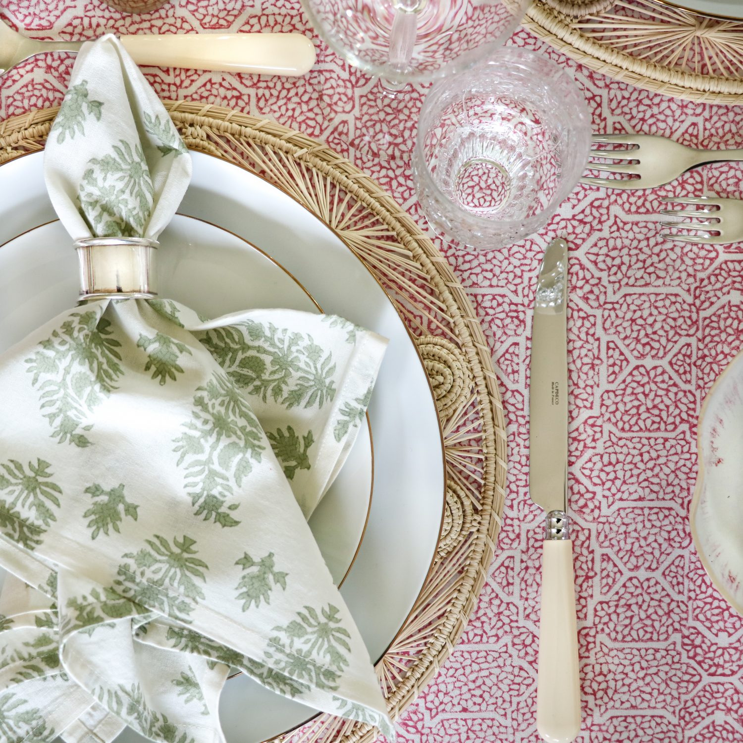 shenouk, block print, block print table linen, block print tablecloths, indian block print, English block print, online shopping block print, online shopping table linen uk, online shopping tablecloth uk, handmade tablecloth, hand printed tablecloths, hand printed fabric, online shopping tablecloth, block print tablecloth, Block print table linen, napkins, block print tablecloth, block print napkins