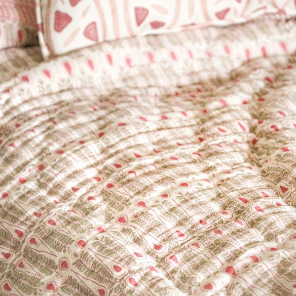 shenouk, block print UK, block print England, bedroom decor, bedroom quilt, block print bedding, block print quilt, block print bedding, online block print, online shopping quilt, handmade quilt, indian textiles, luxury quilts, girls quilts, boys quilts, single quilts, indian quilts