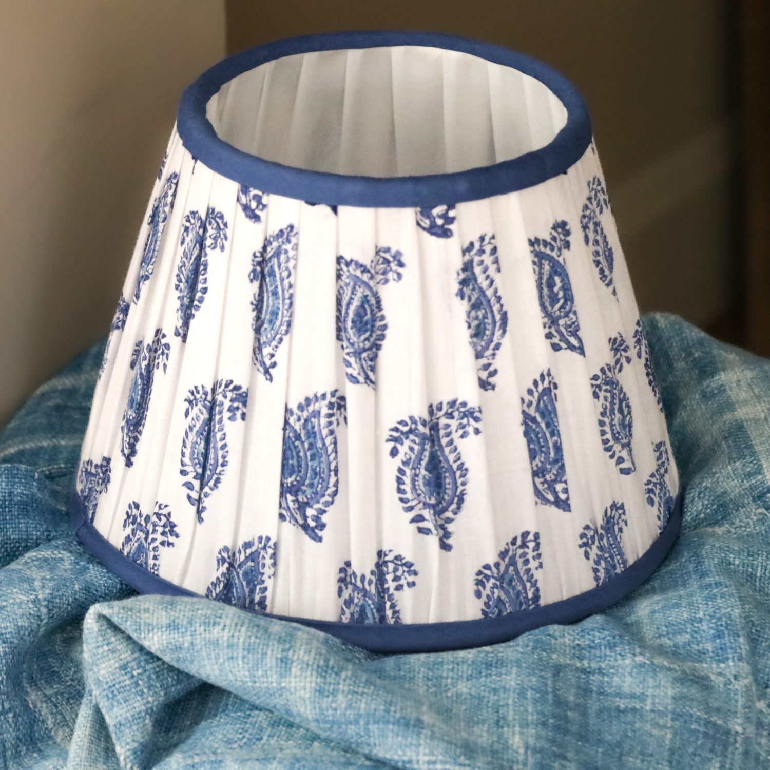 Courchevel Lampshade in Blue & White - Shenouk