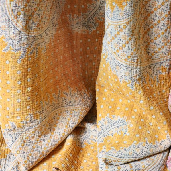 vintage kantha, kantha, indian kantha, indian textiles, uk kantha, online shopping kantha, online kantha, shenouk, indian blankets, home bedding