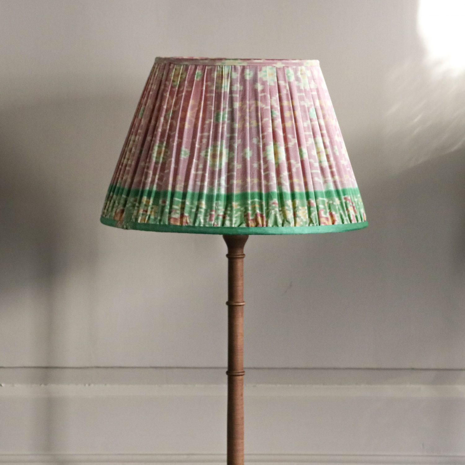 indian block print, shenouk, luxury lampshades, block print lampshades, block print, uk lampshades, online lampshades, handmade lampshades, gathered lampshades, pleated lampshades, online shopping lampshades, English lampshades, sari lampshades, silk lampshades