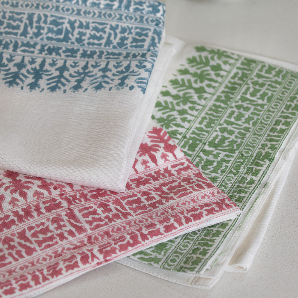 shenouk, block print, handmade table linen, online shopping tablecloths, online shopping tea towels, block print uk, indian block print, tea towels, kitchen fabrics, hand towels, kitchen towels, luxury linens, indian textiles