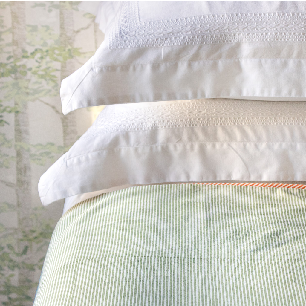 Dohars, sheets, bed sheets, sheeting, indian bedding, shenouk, luxury sheets, luxury bedding, block print sheets, block print bedding, online dohars, online shopping dohars, dohars uk, shopping dohars, indian sheets, soft sheets, softest sheets, English block print, bedroom sheets, luxury home fabrics, English home fabrics, English fabrics, block print fabrics