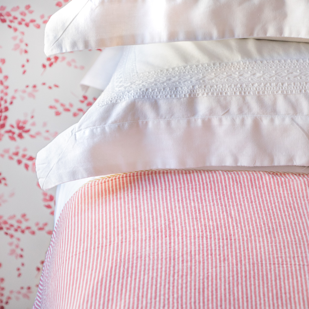 Dohars, sheets, bed sheets, sheeting, indian bedding, shenouk, luxury sheets, luxury bedding, block print sheets, block print bedding, online dohars, online shopping dohars, dohars uk, shopping dohars, indian sheets, soft sheets, softest sheets, English block print, bedroom sheets, luxury home fabrics, English home fabrics, English fabrics, block print fabrics