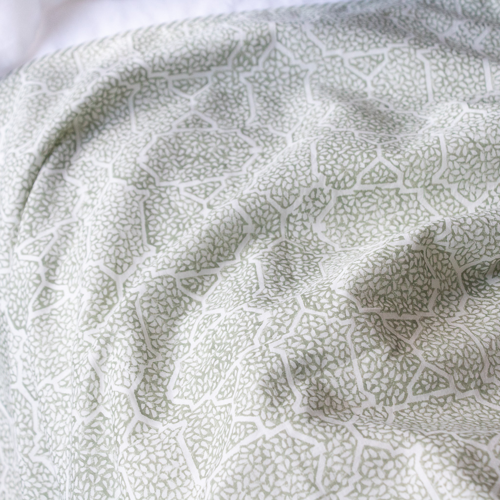 Dohars, sheets, bed sheets, sheeting, indian bedding, shenouk, luxury sheets, luxury bedding, block print sheets, block print bedding, online dohars, online shopping dohars, dohars uk, shopping dohars, indian sheets, soft sheets, softest sheets, English block print, bedroom sheets, luxury home fabrics, English home fabrics, English fabrics, block print fabrics