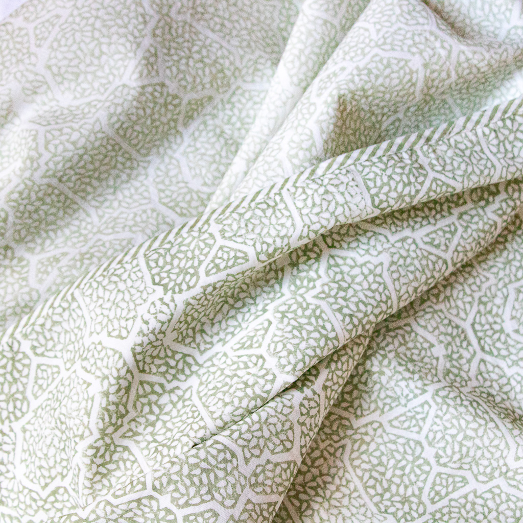 Dohars, sheets, bed sheets, sheeting, indian bedding, shenouk, luxury sheets, luxury bedding, block print sheets, block print bedding, online dohars, online shopping dohars, dohars uk, shopping dohars, indian sheets, soft sheets, softest sheets, English block print, bedroom sheets, luxury home fabrics, English home fabrics, English fabrics, block print fabrics