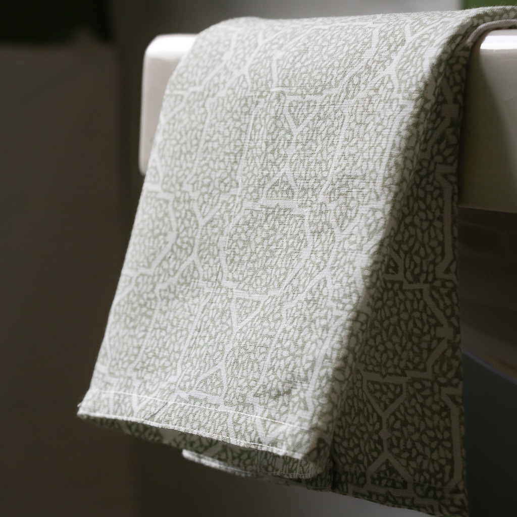 hand towels, linen hand towels, block print hand towels, tea towels, linen tea towels, shenouk, luxury bath linen, bath linen, online shopping block print, online block print, uk block print, shopping block print, bathroom block print linen