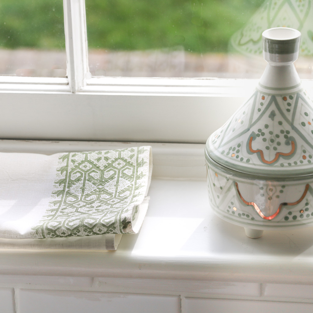 Livia Border Hand Towel in Thyme, shenouk, Indian block print fabric, indian block print, block print hand towels, linen hand towels, bathroom hand towels Livia Border Hand Towel in Thyme, shenouk, Indian block print fabric, indian block print, block print hand towels, linen hand towels, bathroom hand towels