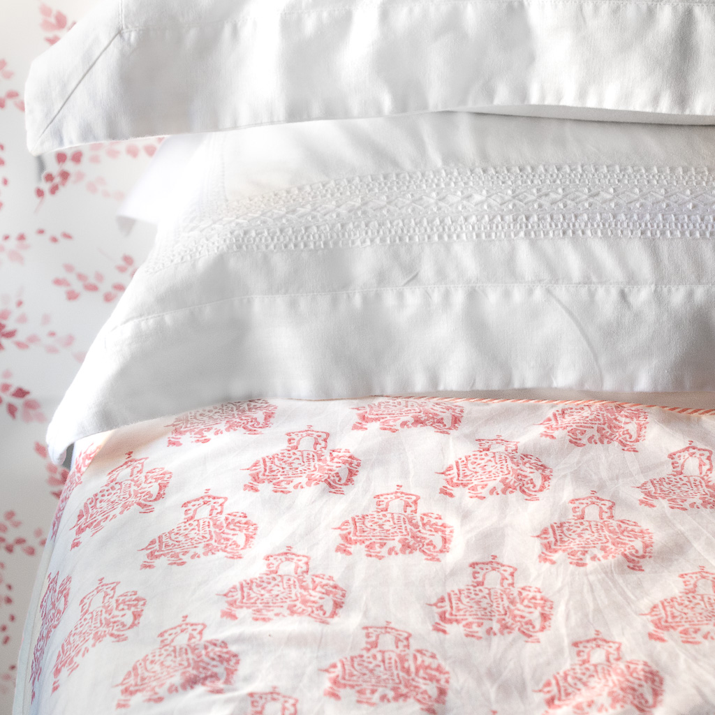 Dohars, sheets, bed sheets, sheeting, indian bedding, shenouk, luxury sheets, luxury bedding, block print sheets, block print bedding, online dohars, online shopping dohars, dohars uk, shopping dohars, indian sheets, soft sheets, softest sheets, English block print, bedroom sheets, luxury home fabrics, English home fabrics, English fabrics, block print fabrics