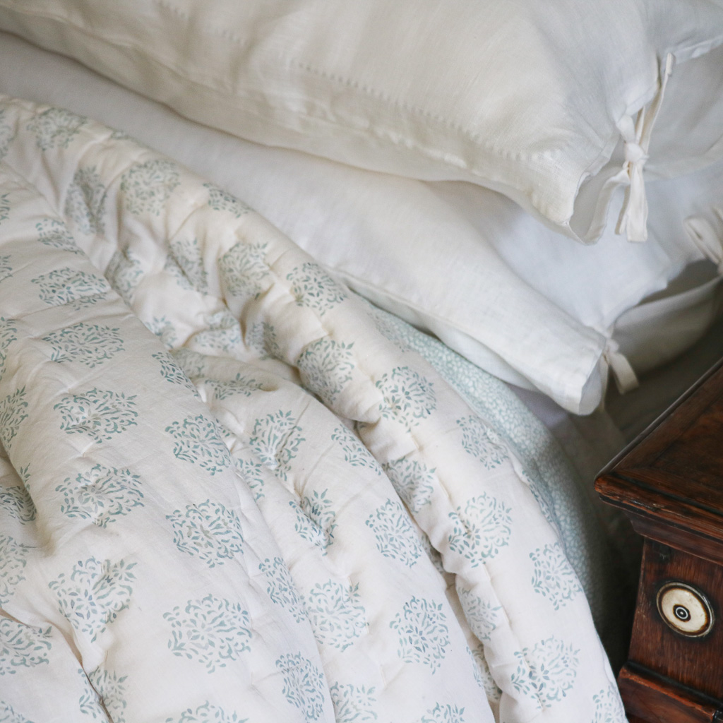 Navina & Gauntess Quilt in Winter, shenouk, Indian block print fabric, Indian block print, Indian block print quilts, block print quilts, luxury quilts Navina & Gauntess Quilt in Winter, shenouk, Indian block print fabric, Indian block print, Indian block print quilts, block print quilts, luxury quilts