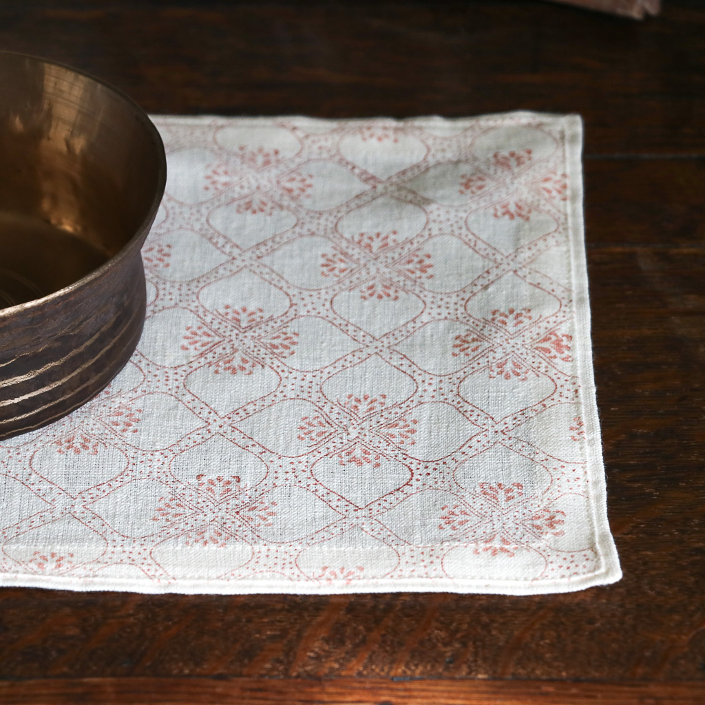 Mira Accent Mat in Dusty Rose, Block print fabrics, block print home accessories, block print bedroom accessories, indian block print, shenouk, indian block print textiles Mira Accent Mat in Dusty Rose, Block print fabrics, block print home accessories, block print bedroom accessories, indian block print, shenouk, indian block print textiles