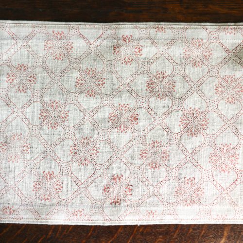 Mira Accent Mat in Dusty Rose, Block print fabrics, block print home accessories, block print bedroom accessories, indian block print, shenouk, indian block print textiles
